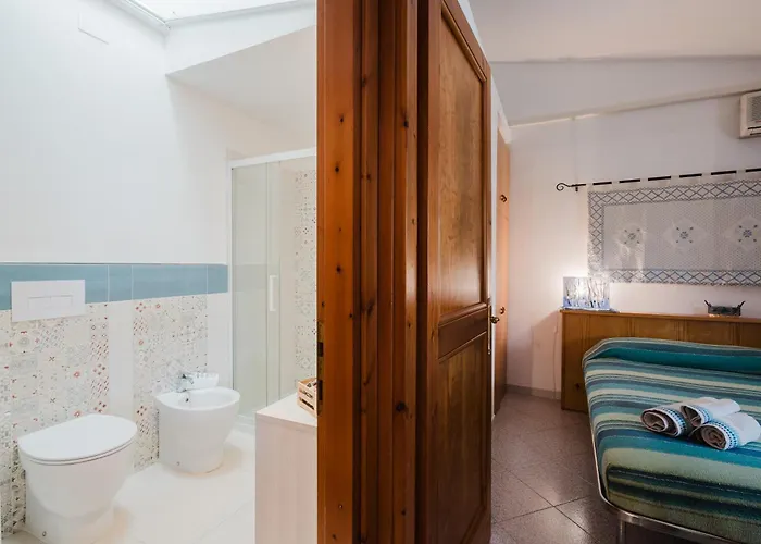 Дом отдыха Le Tonnare - Relaxing House Near The Sea Стинтино